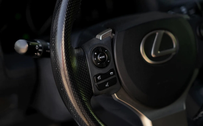Lexus CT cena 64900 przebieg: 30500, rok produkcji 2016 z Białystok małe 596